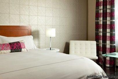 Hotel Sepia