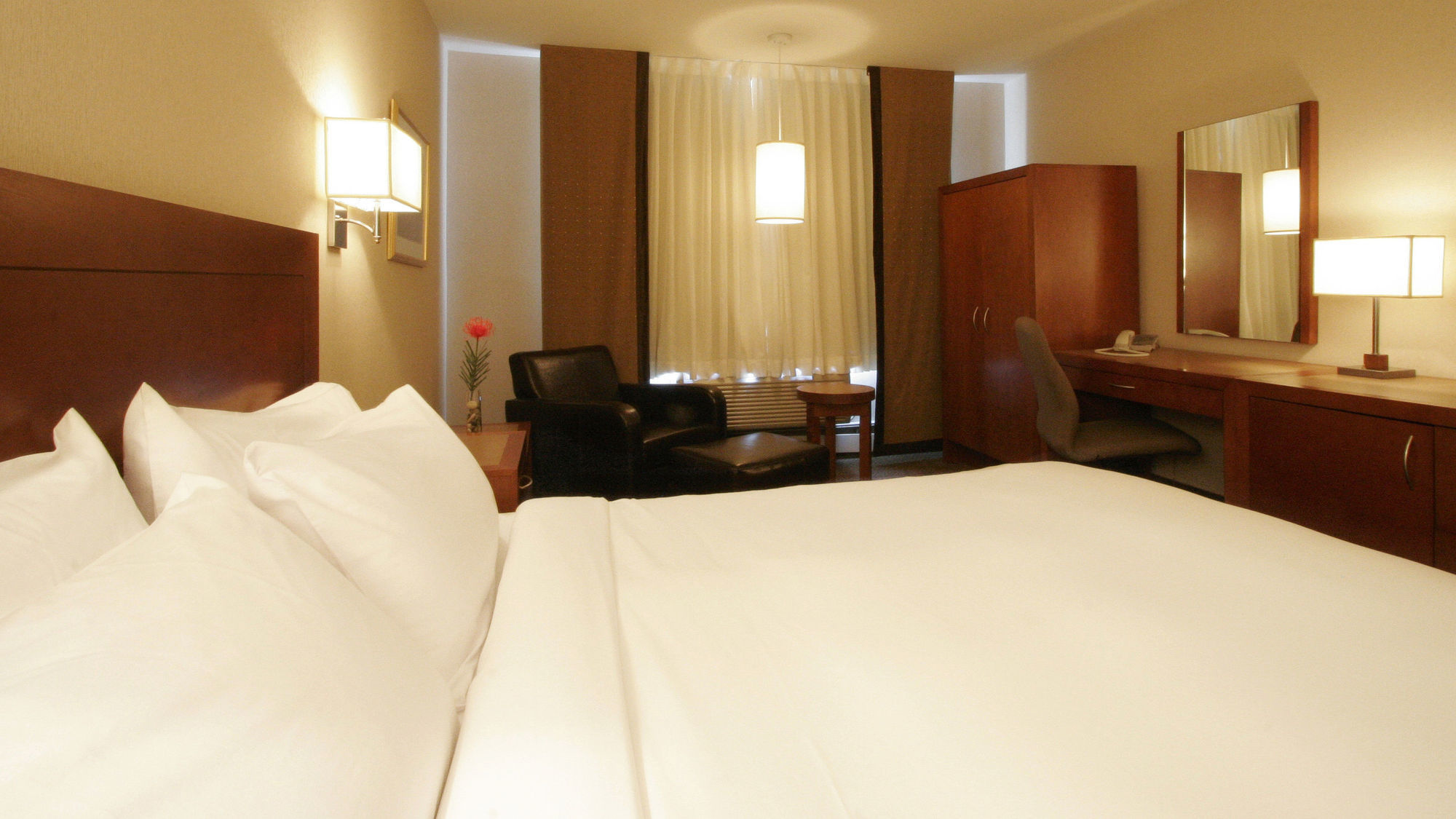 Sepia Hotel 4*