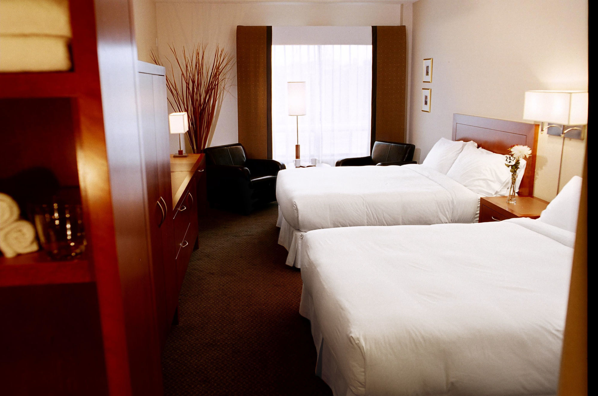 Sepia Hotel Quebec City